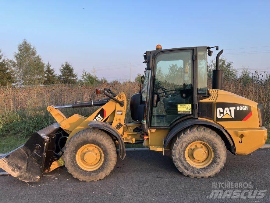 CAT 906H Stroji za nošenje alata