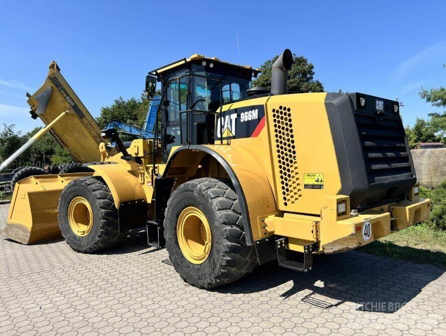 CAT 966M Utovarivači na kotačima