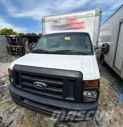 Ford E-350 Sanduk kamioni