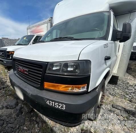 GMC Savana 4500 Sanduk kamioni