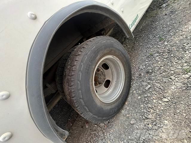 GMC Savana 4500 Sanduk kamioni