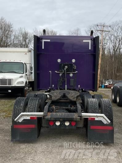 Kenworth T880 Traktorske jedinice