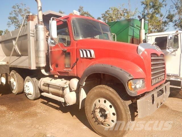 Mack GU713 Kiper kamioni