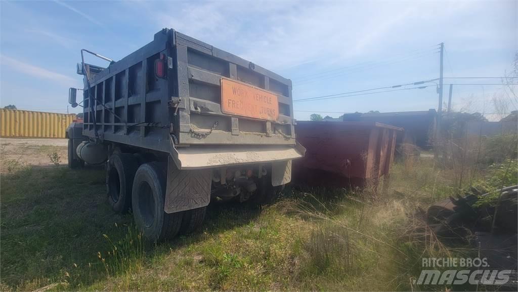 Mack RD6885 Kiper kamioni