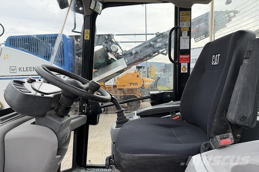 CAT 906 M Utovarivači na kotačima