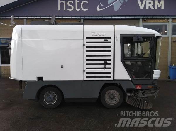 Ravo 530STH Strojevi za metenje