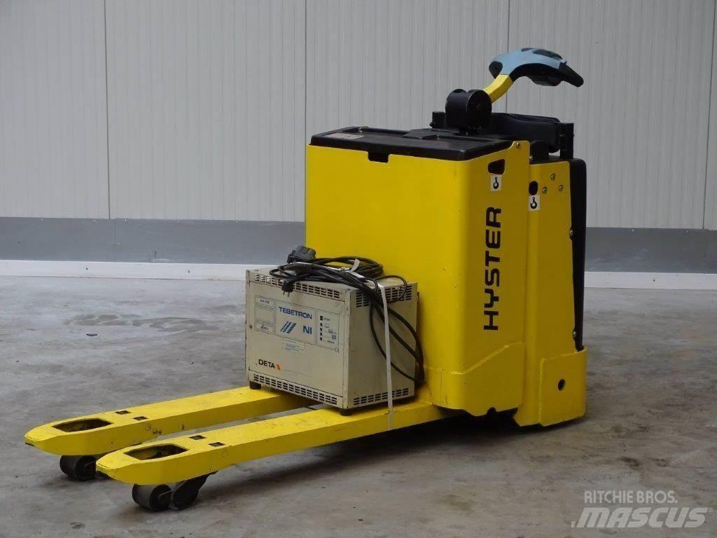Hyster P2.0S Nisko podizni električni viličar