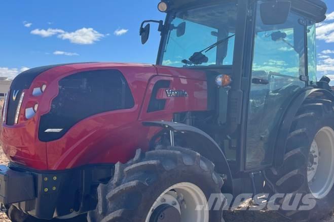 Valtra F105S Traktori