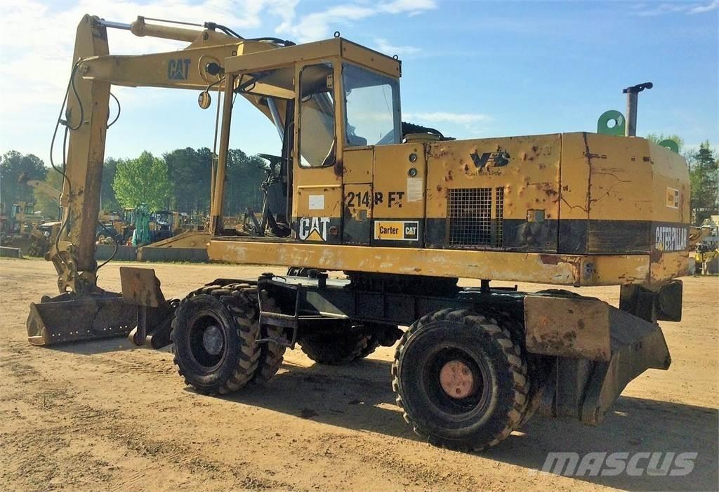 CAT 214B FT Bageri na kotačima