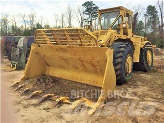 CAT 988 Utovarivači na kotačima