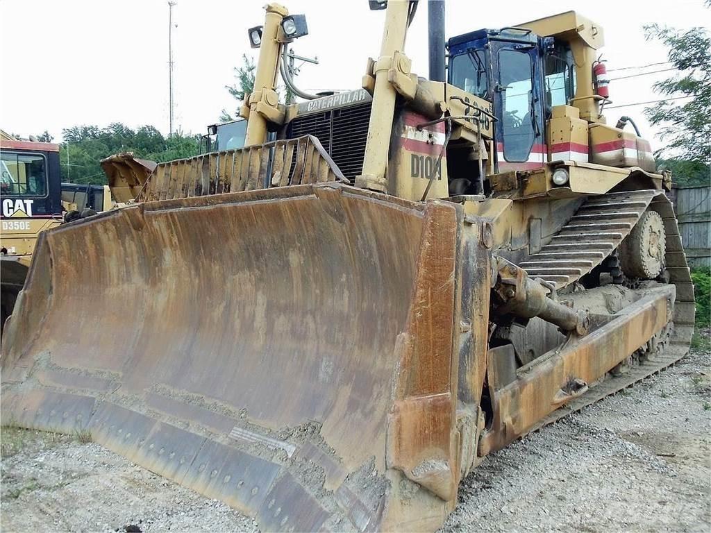 CAT D10N Buldožeri gusjeničari