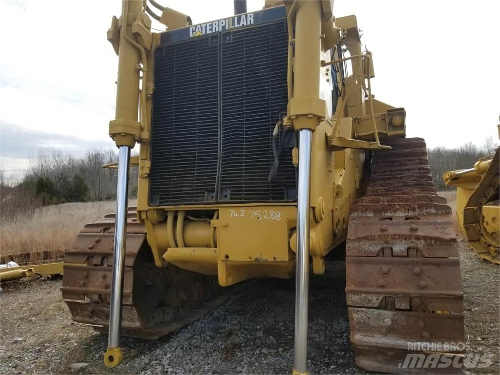 CAT D11N Buldožeri gusjeničari