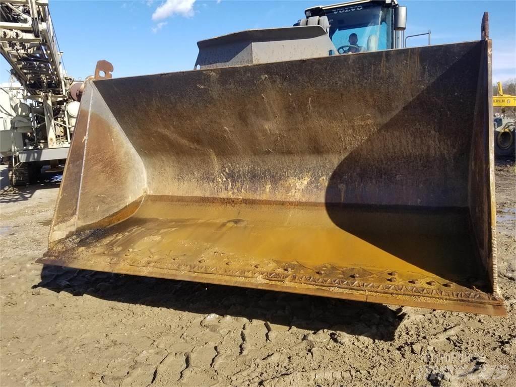 Volvo L180F Utovarivači na kotačima
