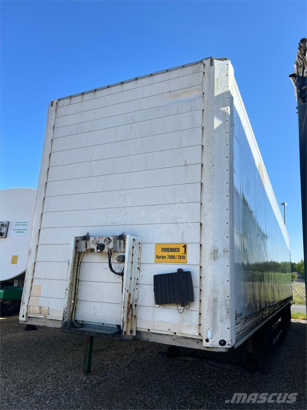 Schmitz 13,6 mtr boks Sanduk poluprikolice