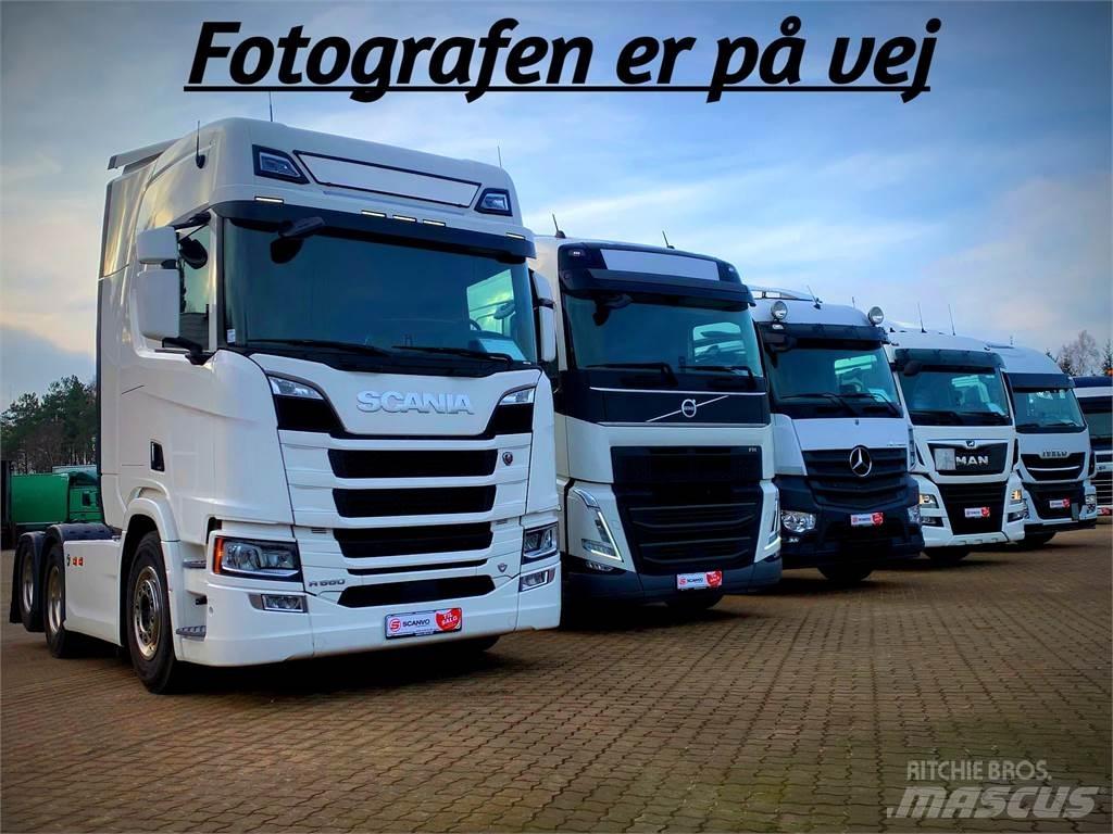 Volvo FM430 Rol kiper kamioni s kukama za dizanje