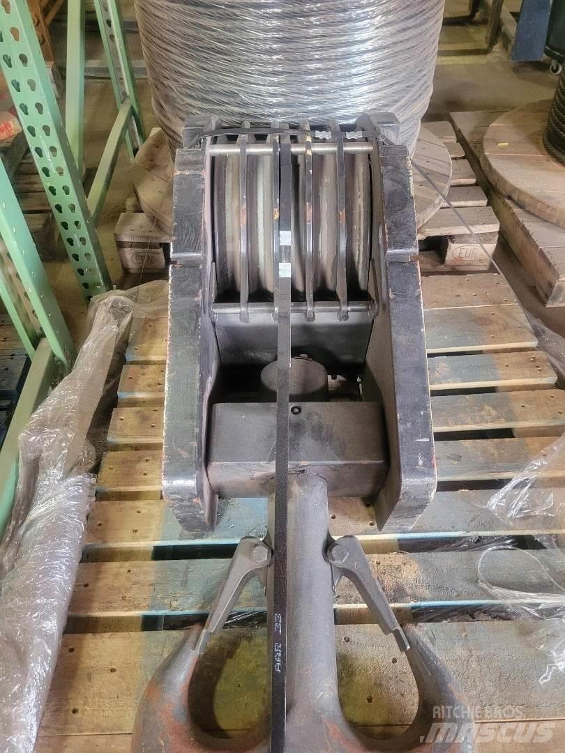 Liebherr  Oprema i dijelovi za kranove