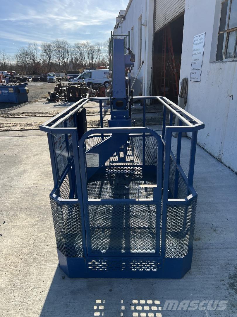 Manitex  Oprema i dijelovi za kranove