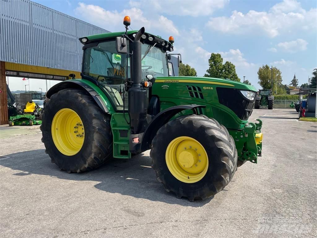 John Deere 6145 R Traktori
