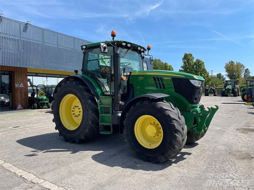 John Deere 6210 R Traktori