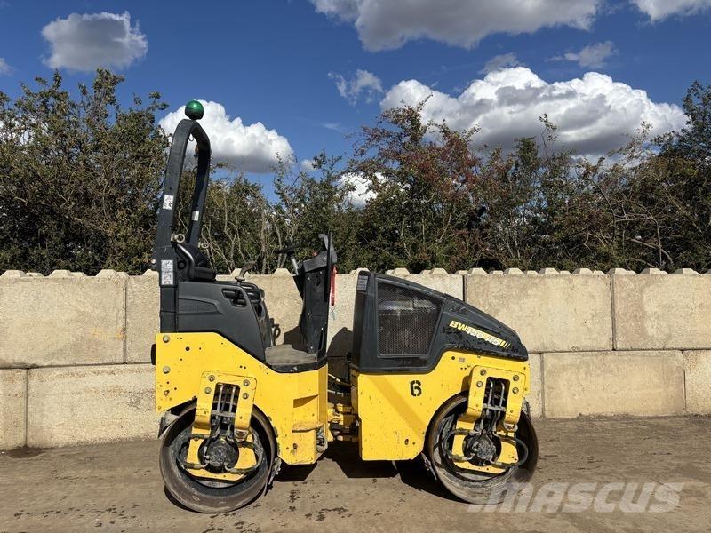 Bomag BW 120 AD-4 Valjci sa dvojnim bubnjem