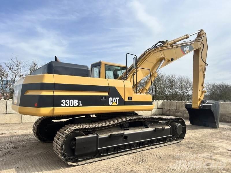 CAT 330. Bageri gusjeničari