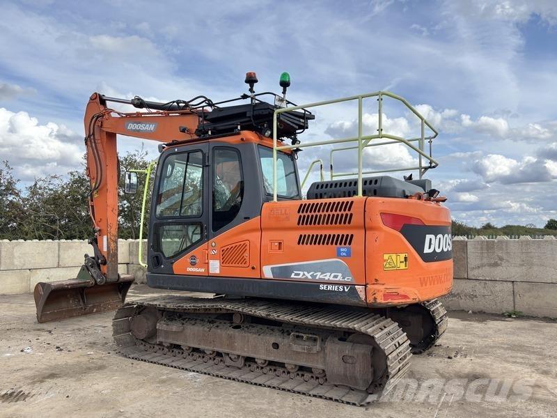 Doosan DX140LC-5 Bageri gusjeničari
