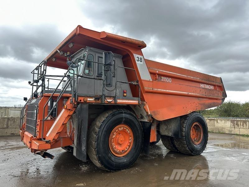 Hitachi EH1100-5 Zglobni demperi