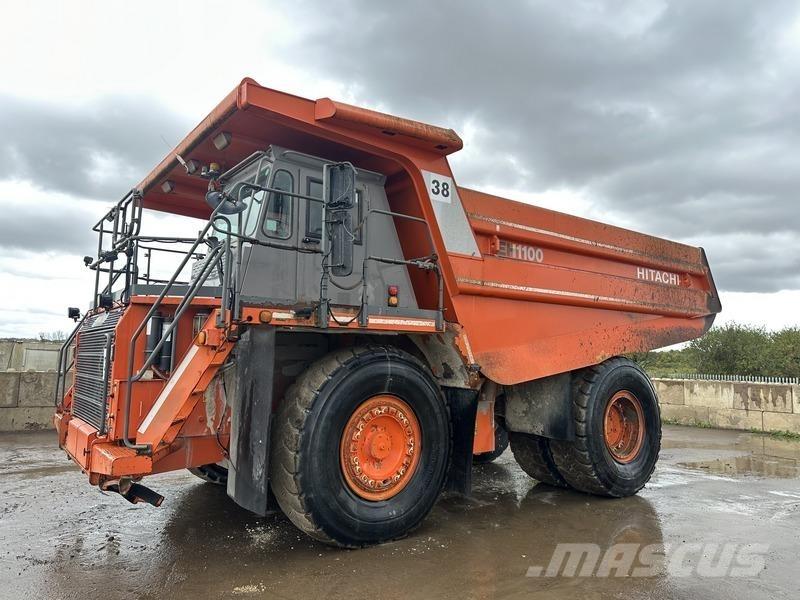 Hitachi EH1100-5 Zglobni demperi