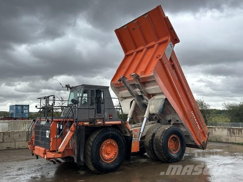 Hitachi EH1100-5 Zglobni demperi