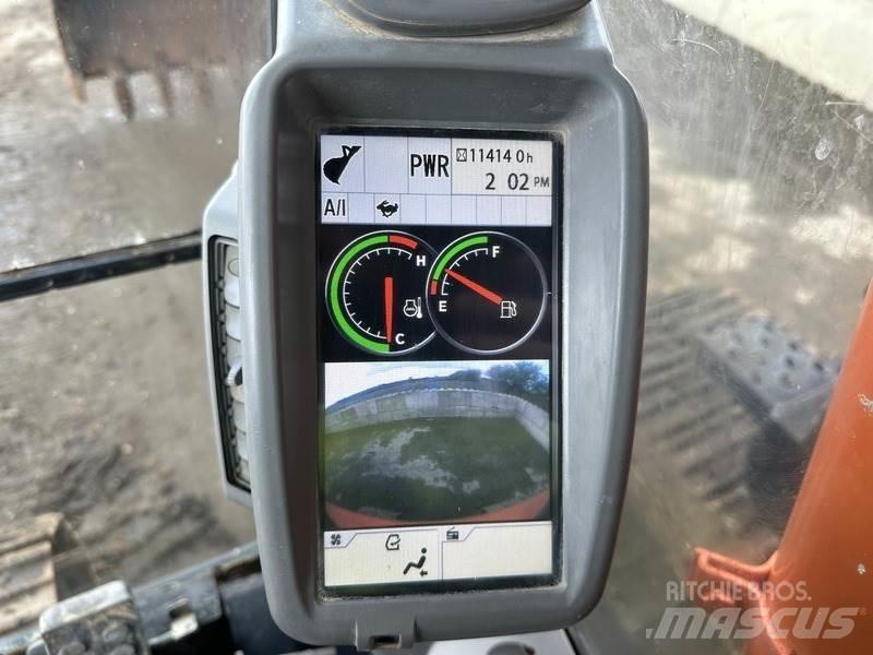 Hitachi ZX135 Bageri gusjeničari