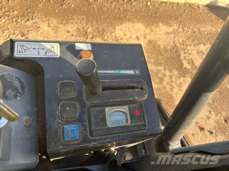 Hitachi ZX19 Bageri gusjeničari