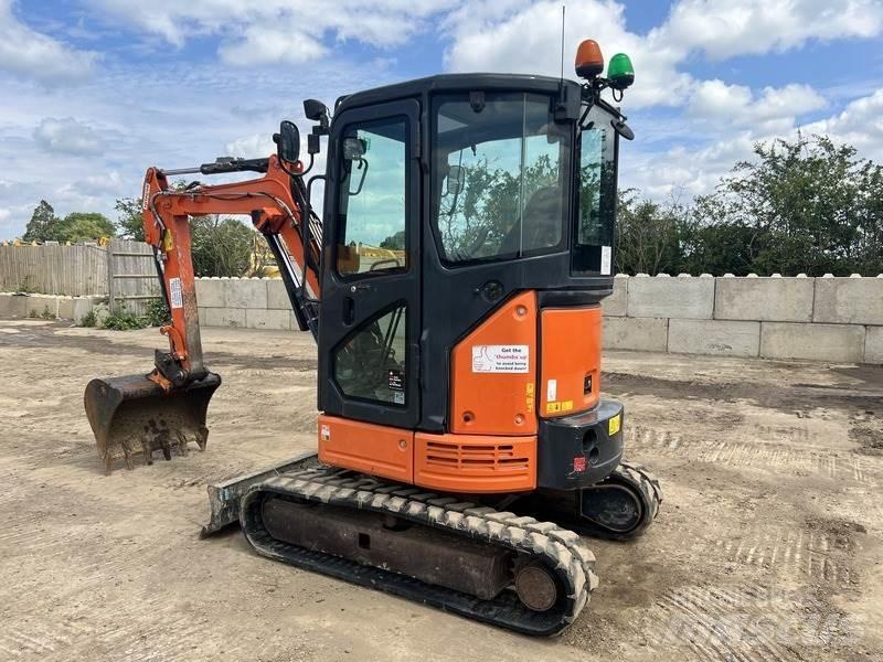 Hitachi ZX26U-5A CR Bageri gusjeničari
