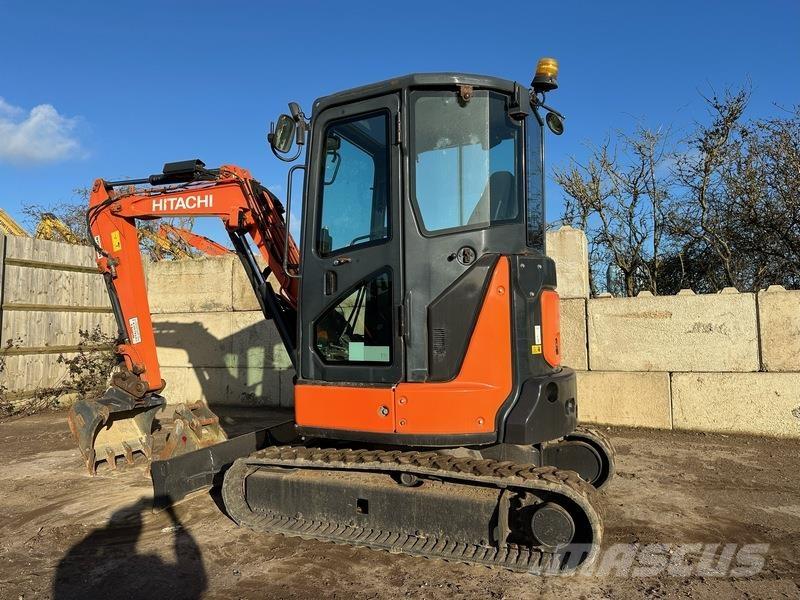 Hitachi ZX33 Bageri gusjeničari