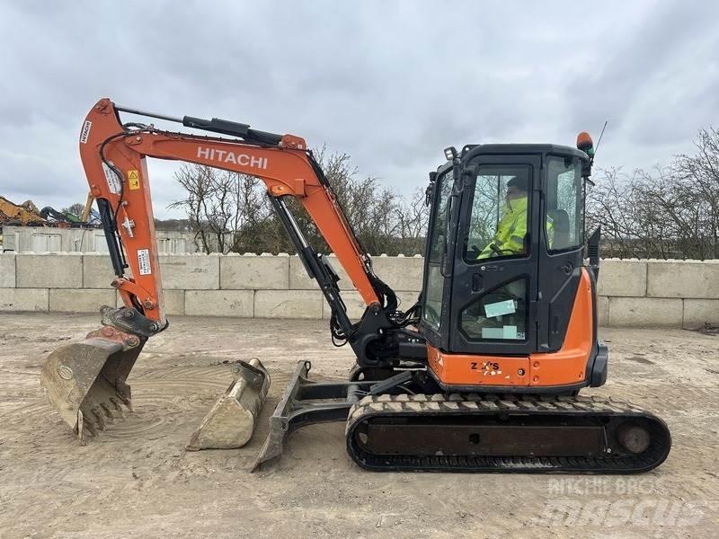 Hitachi ZX48U-6 Midi bageri 7t – 12t