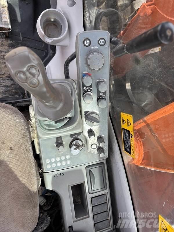 Hitachi ZX85US-5A Bageri dugog dosega