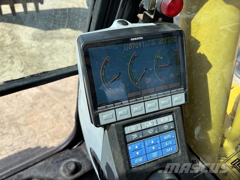 Komatsu PC210 LC-8 Bageri gusjeničari