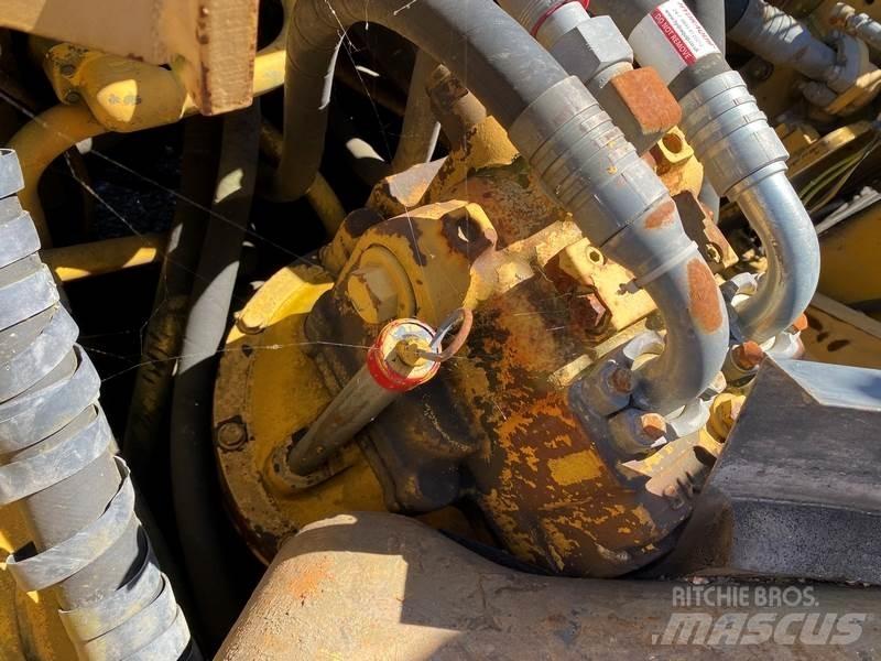 Komatsu PC450LC-8 Bageri gusjeničari