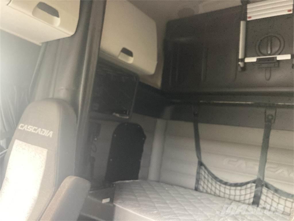 Freightliner  Traktorske jedinice