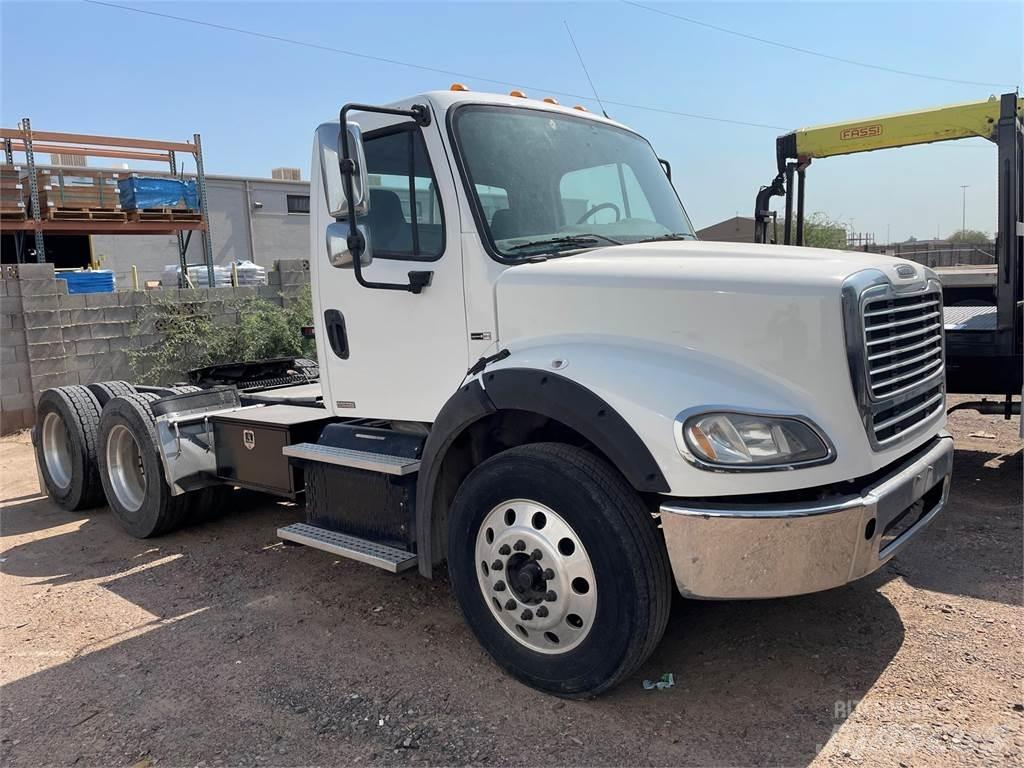 Freightliner M2 Traktorske jedinice