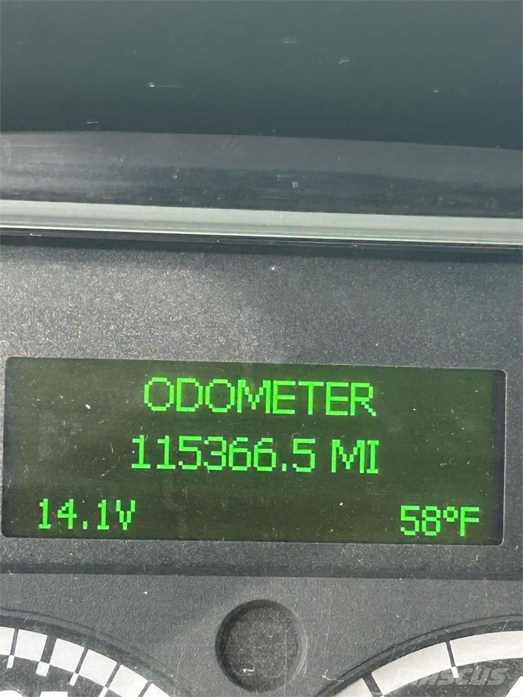 Freightliner M2 Sanduk kamioni