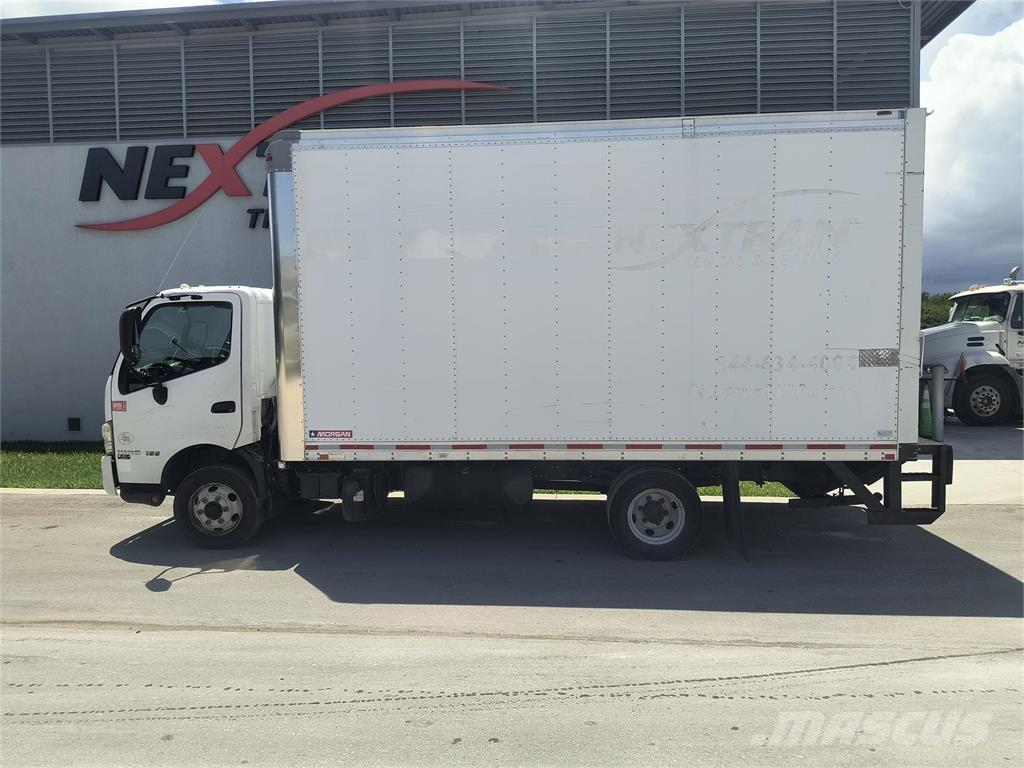 Hino 155 Sanduk kamioni