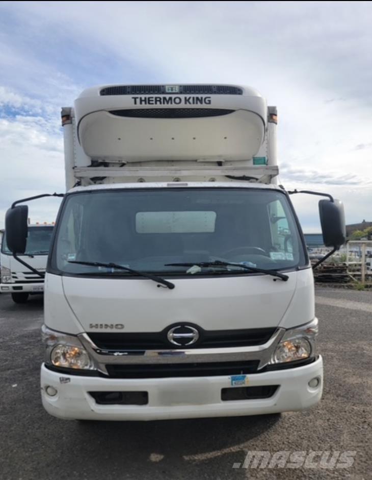 Hino 195 Sanduk kamioni