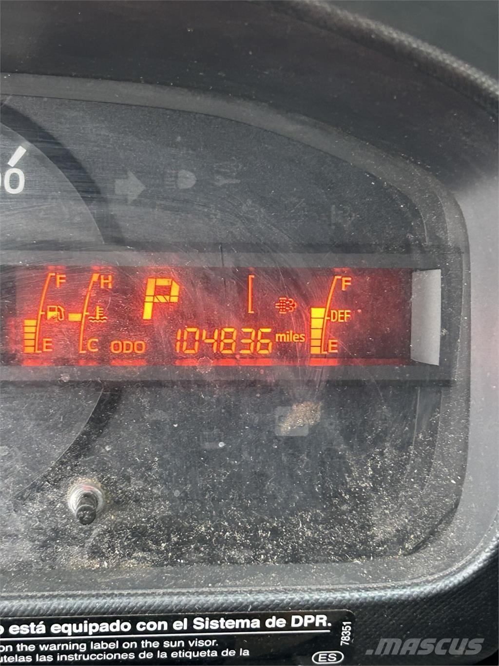 Hino 195 Sanduk kamioni