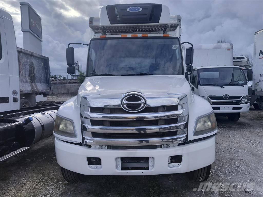 Hino 268 Sanduk kamioni