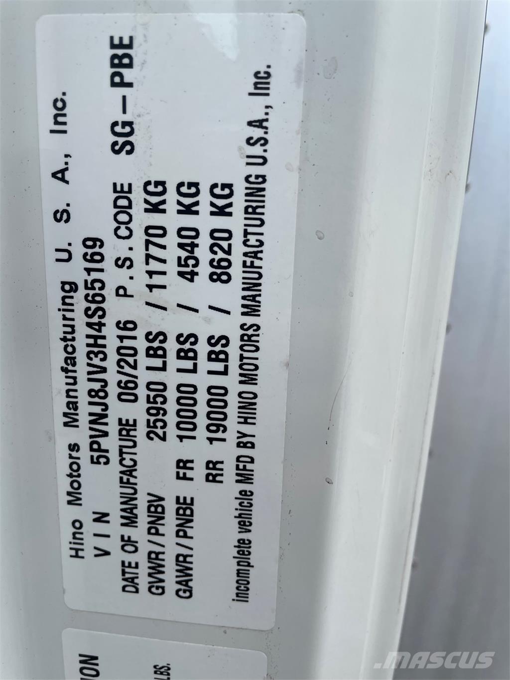 Hino 268A Sanduk kamioni