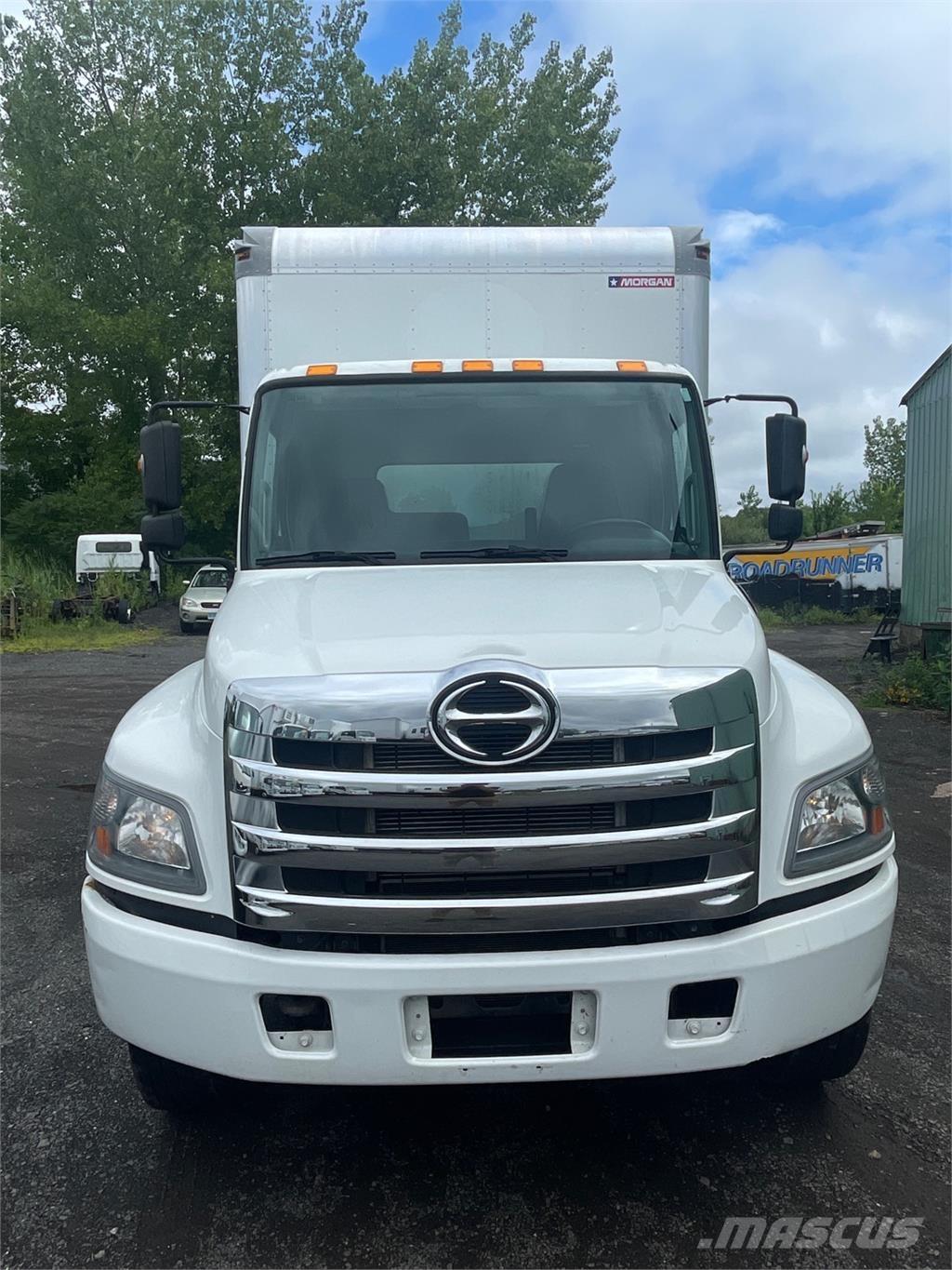 Hino 268A Sanduk kamioni