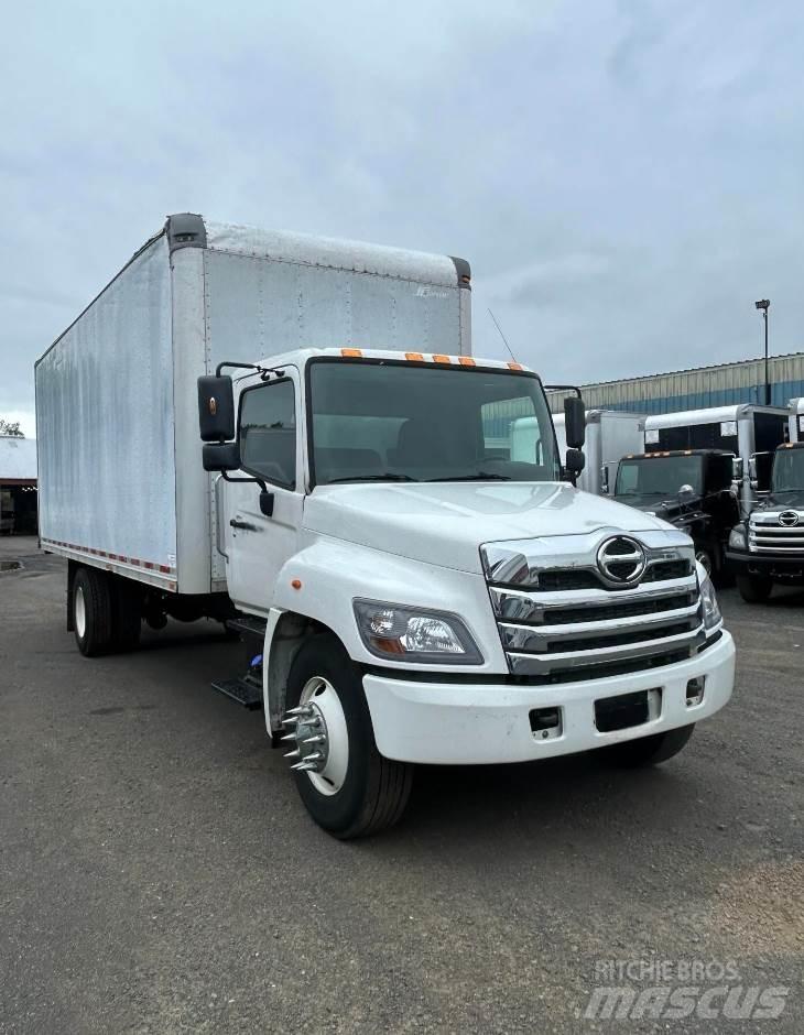 Hino L6 Sanduk kamioni