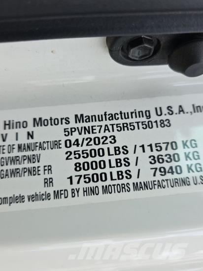 Hino L6 Sanduk kamioni