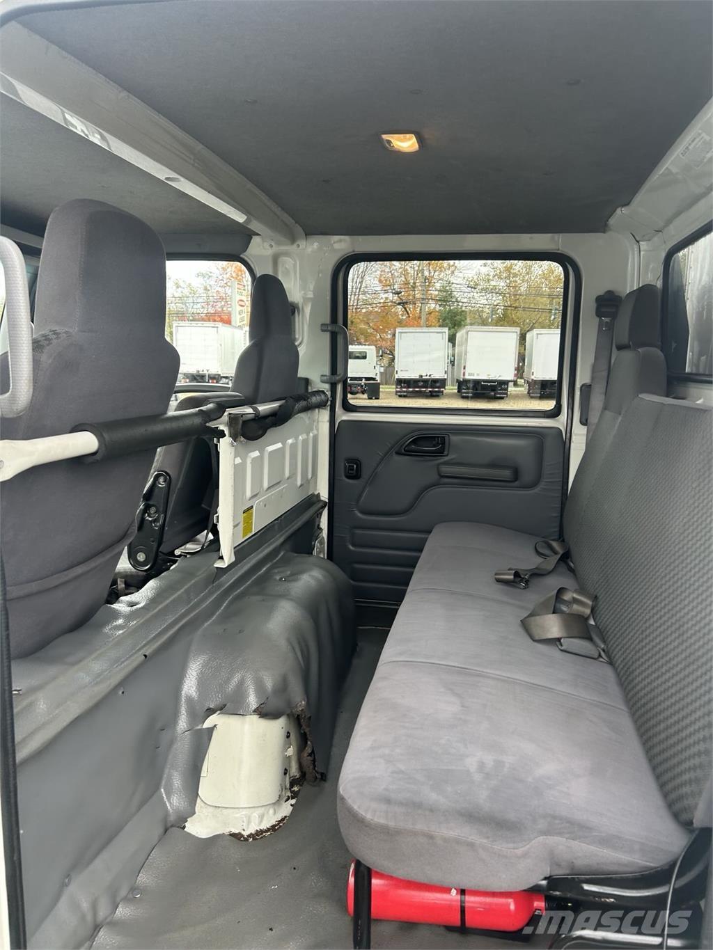 Isuzu NPR HD DC Sanduk kamioni