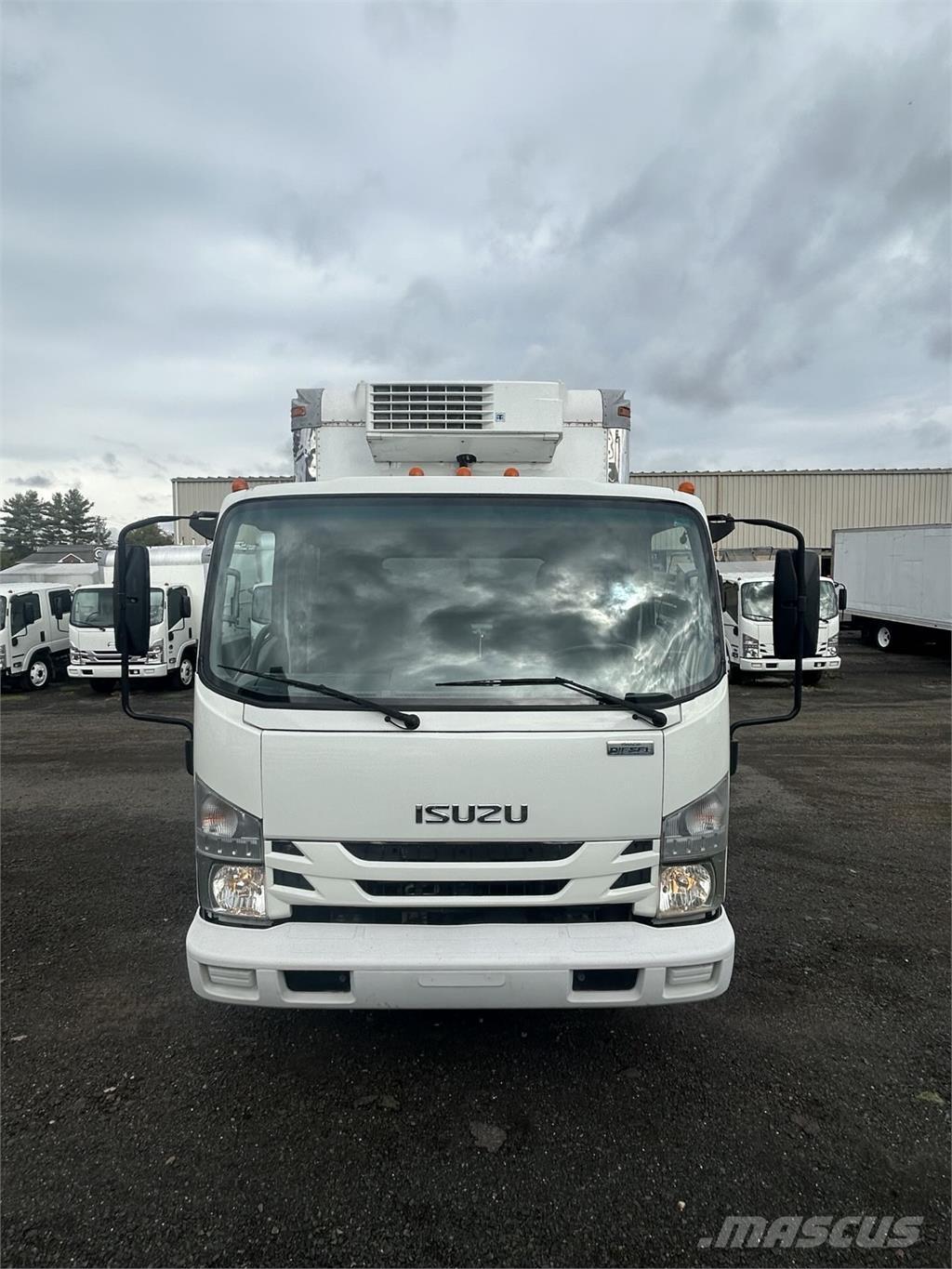 Isuzu NPR HD DC Sanduk kamioni